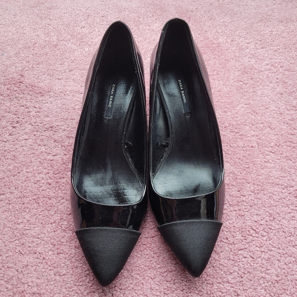 Zara Basic Black Pointed Block Heel